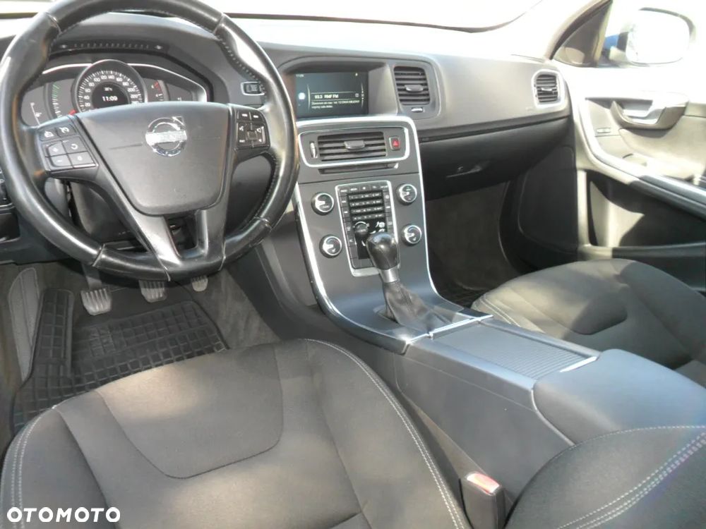 Volvo S60 D3 Business Edition - 16