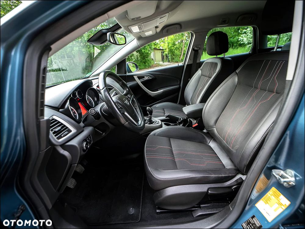 Opel Astra - 16