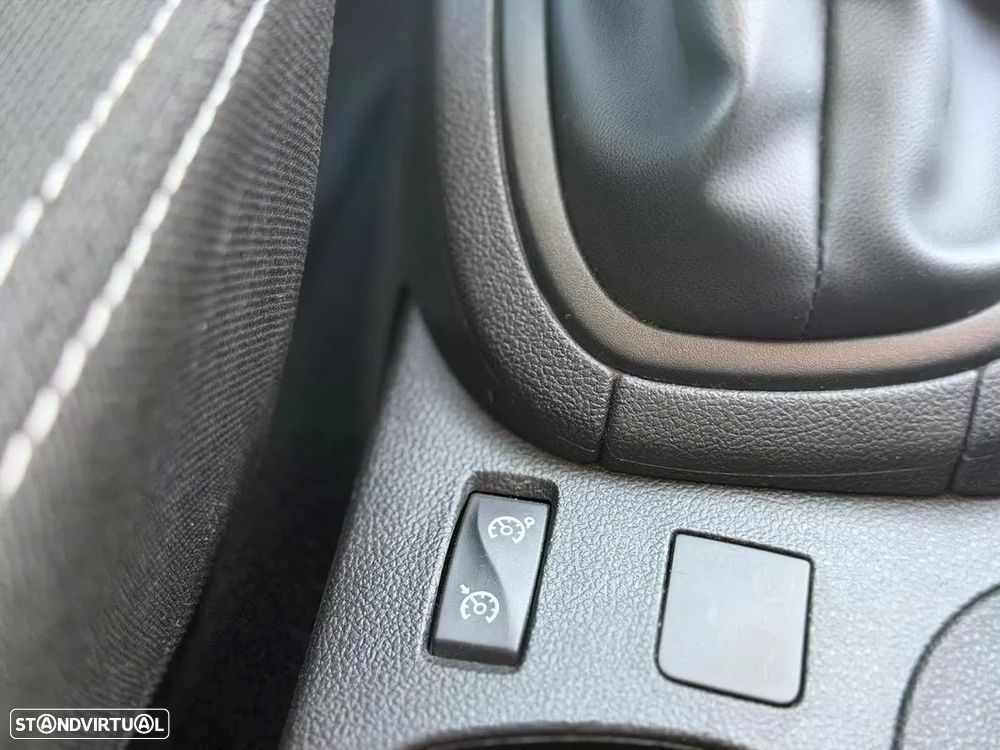 Renault Clio 1.5 dCi Zen - 13