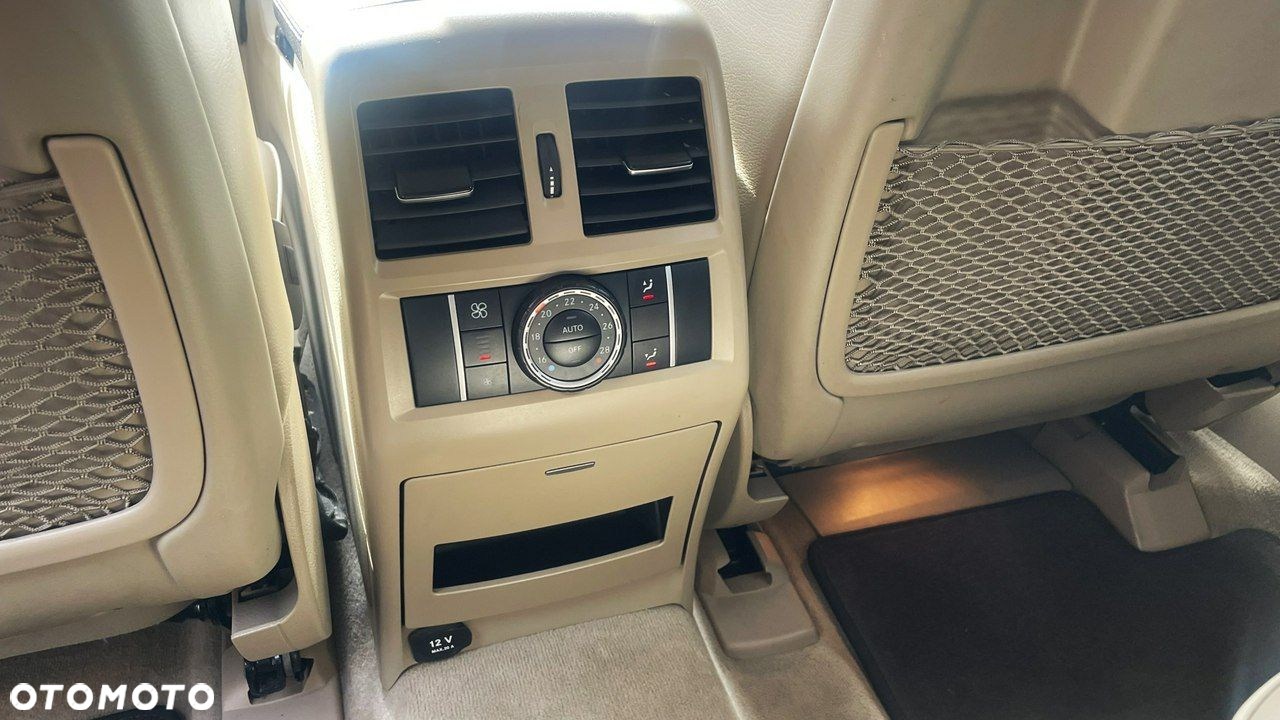 Mercedes-Benz ML 350 BlueTec 4-Matic - 14