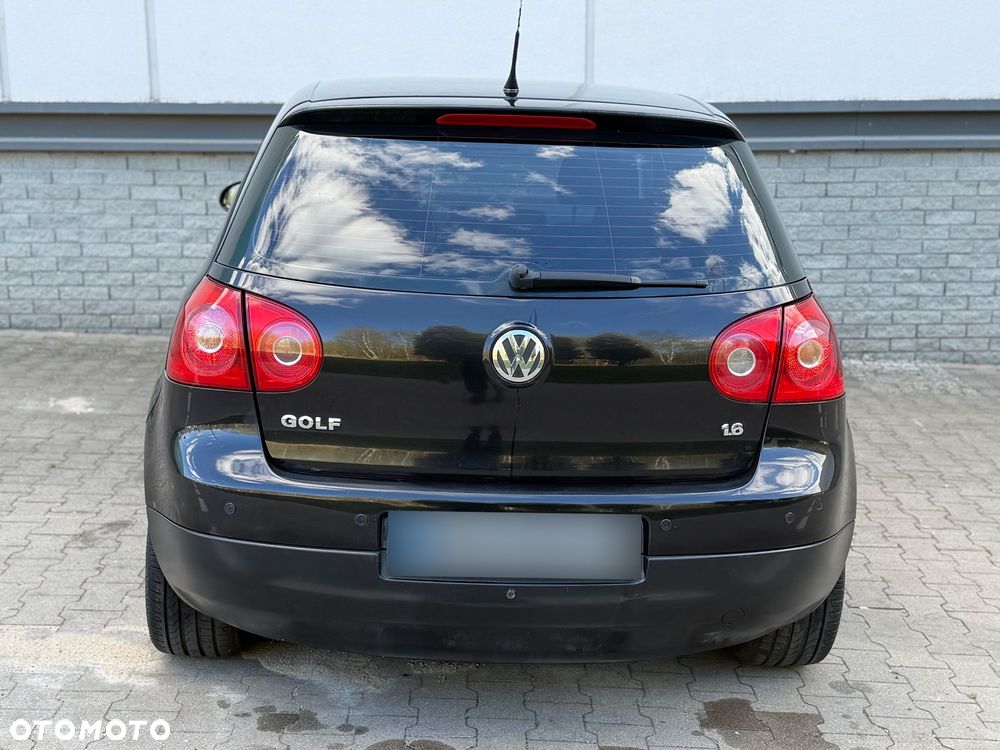 Volkswagen Golf 1.6 Automatik Trendline - 6