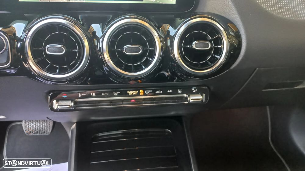 Mercedes-Benz GLA 250 e 8G-DCT Progressive - 14