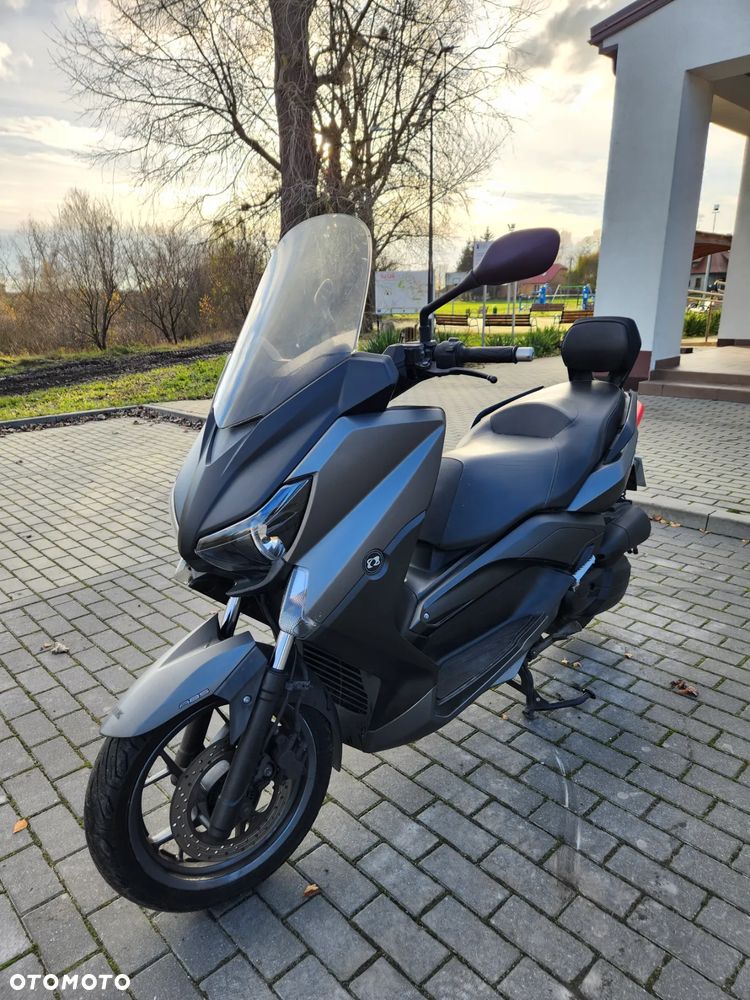 Yamaha X-max - 3