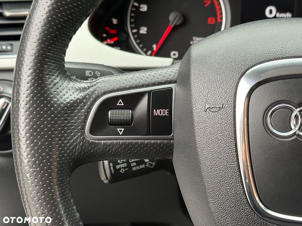 Audi A4 Avant 1.8 TFSI quattro Ambiente - 20