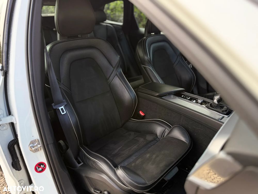 Volvo XC 60 T5 Geartronic RDesign - 9