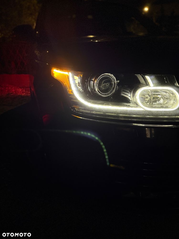 Land Rover Range Rover 4.4SD V8 Vogue - 21