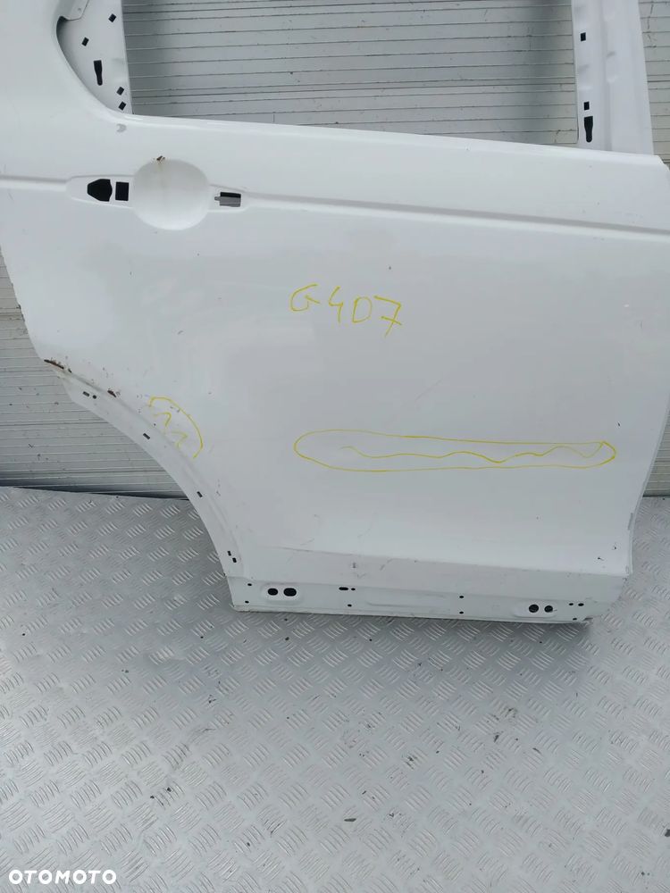 G407 Drzwi tylne lewe DISCOVERY SPORT L550 2015- - 2