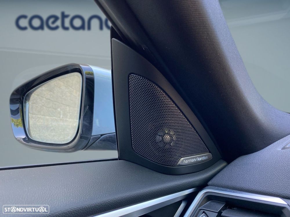 BMW i4 eDrive40 Pack Desportivo M - 12