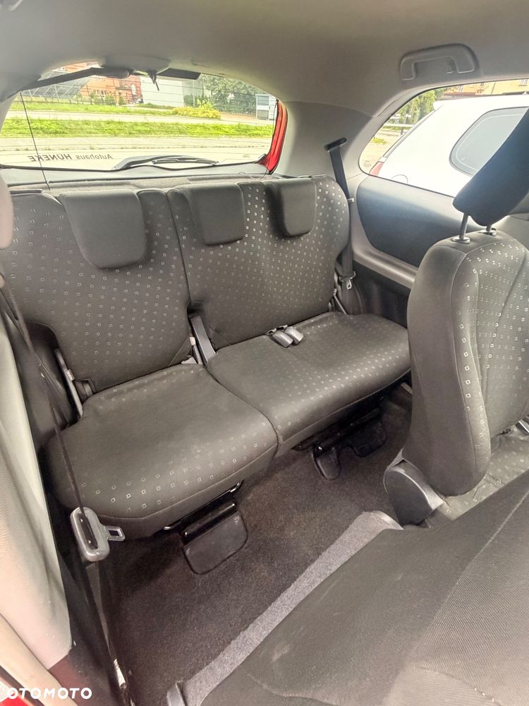 Toyota Yaris 1.0 VVT-i - 35