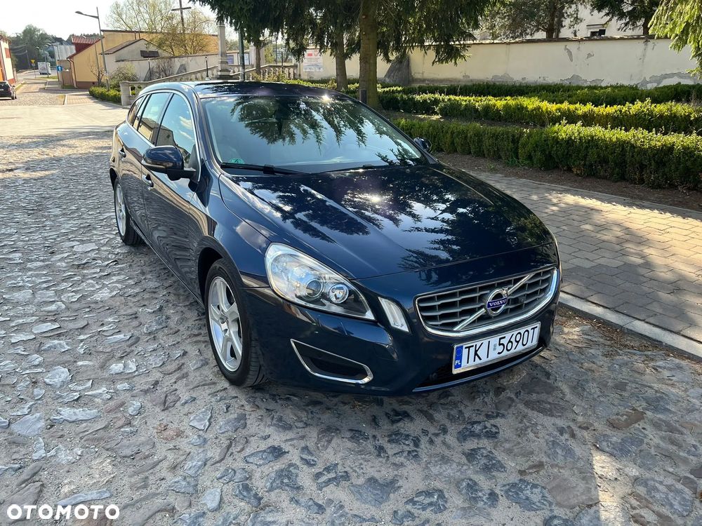 Volvo V60 T4 Summum - 22