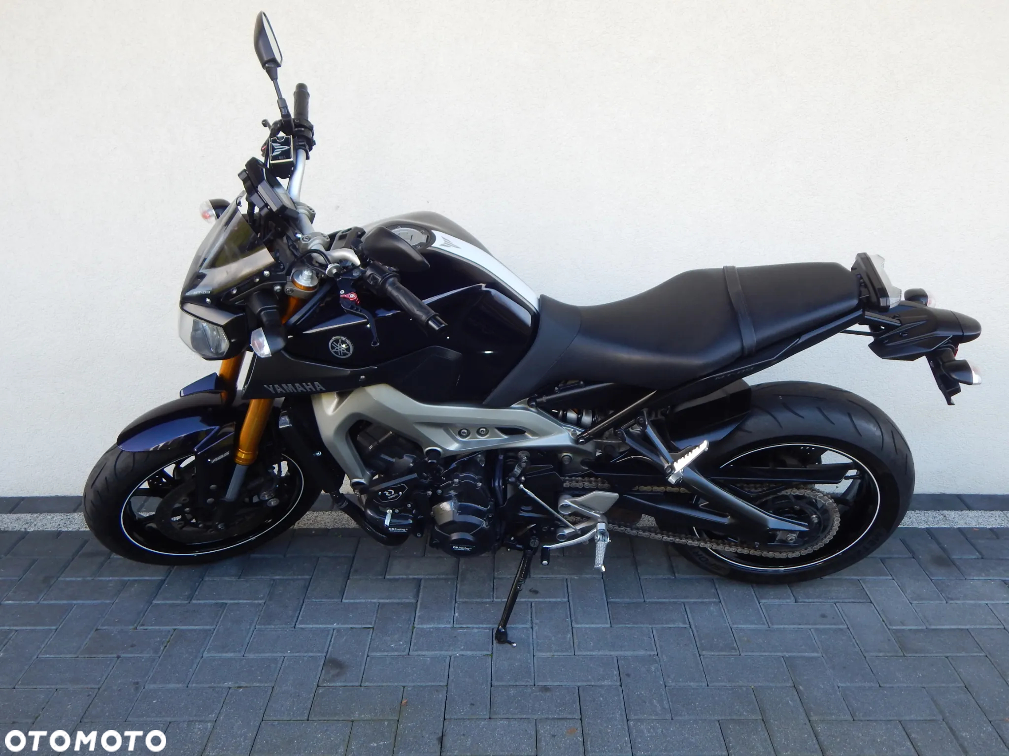Yamaha MT - 2