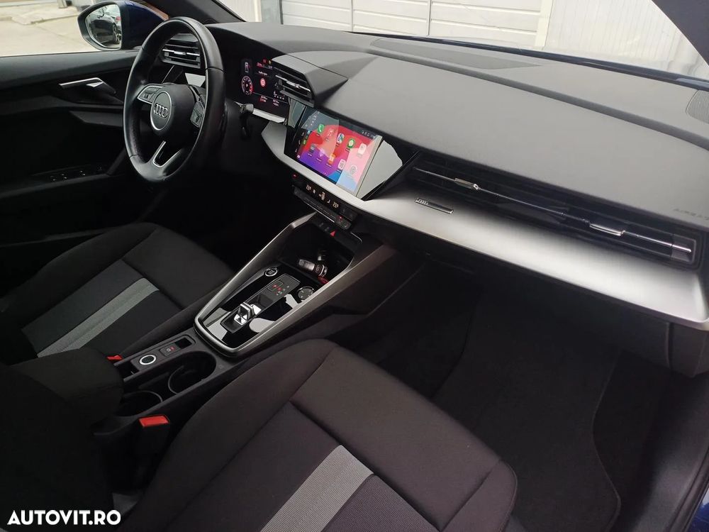 Audi A3 Sportback 1.0 30 TFSI MHEV S tronic Basic - 24