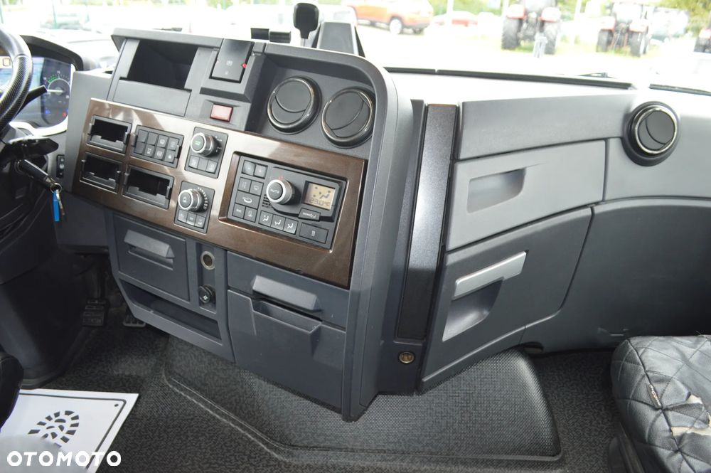 Renault T 520 - 24