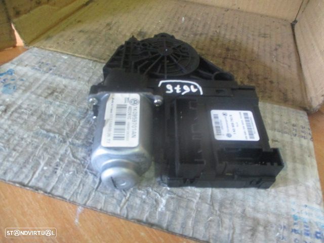 Motor Elevador Vidro 1K0959701AN VW GOLF 6 2009 FE - 1