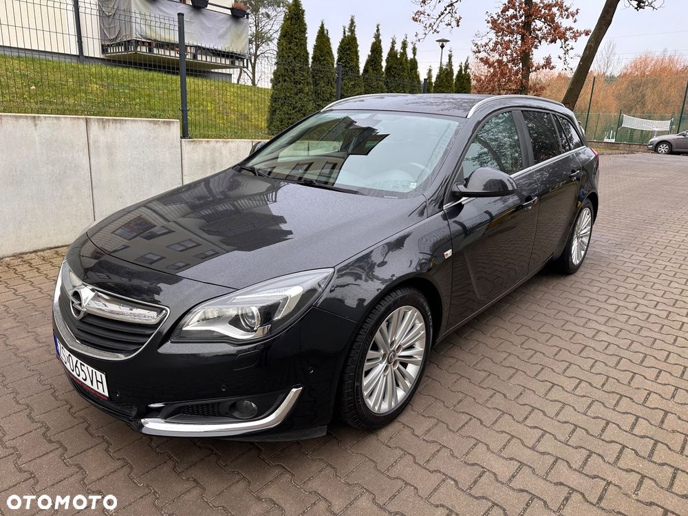 Opel Insignia - 1