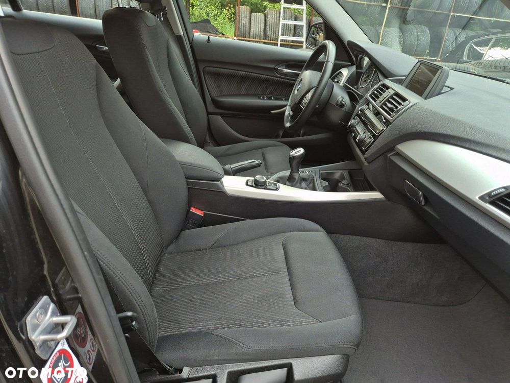 BMW Seria 1 118i Advantage - 26