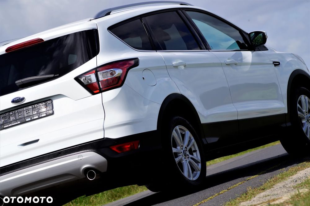 Ford Kuga - 11