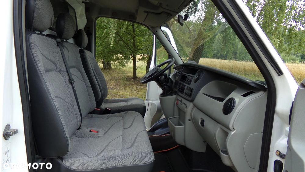 Renault MASTER 2.5 L2H2 * KLIMA * BAGAŻNIK * SUPER STAN ! - 20