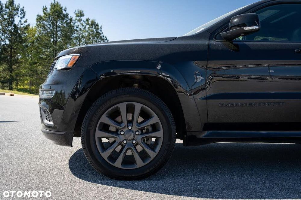 Jeep Grand Cherokee - 4