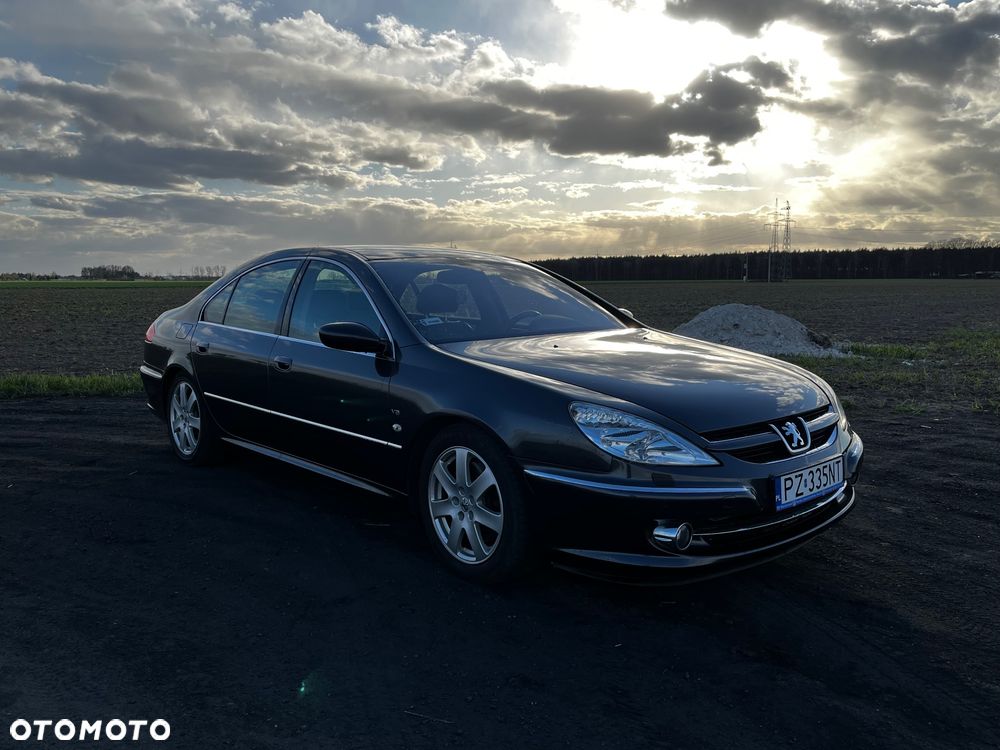 Peugeot 607