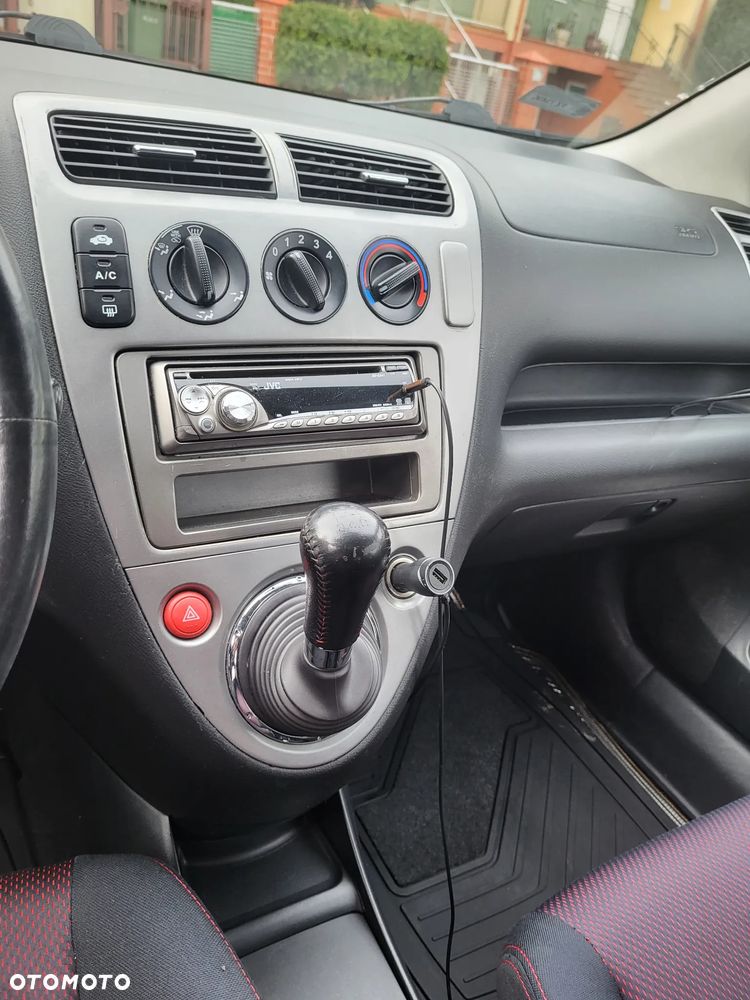 Honda Civic 1.6i Sport - 8