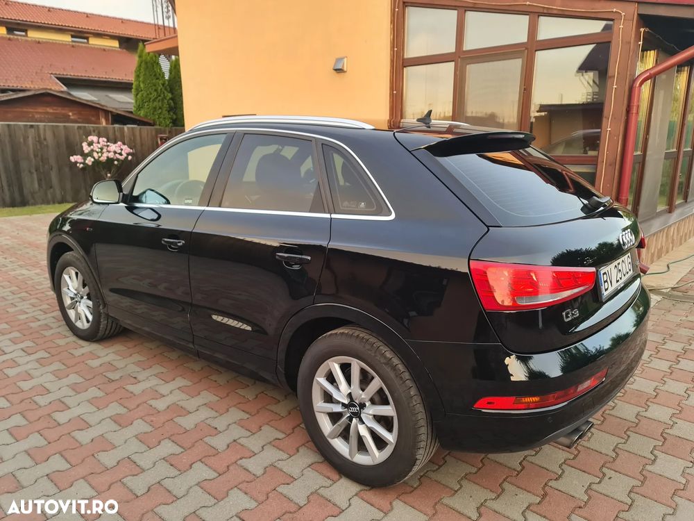 Audi Q3 1.4 TFSI Stronic Design - 4