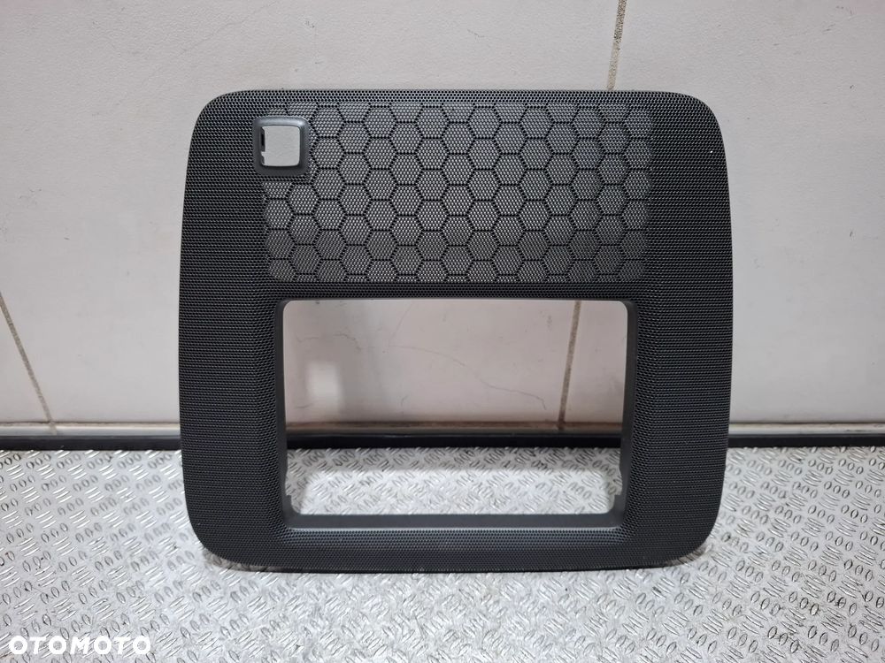 Ramka osłona navigacji Volvo V50 S40 C30 nr 08650752 - 1