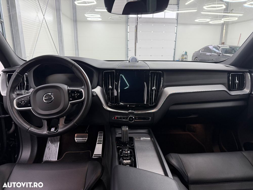 Volvo XC 60 B5 D AWD Geartronic RDesign - 16