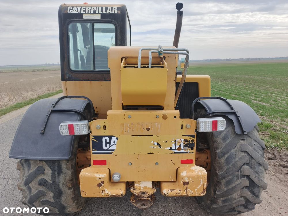 Caterpillar TH62 - 3