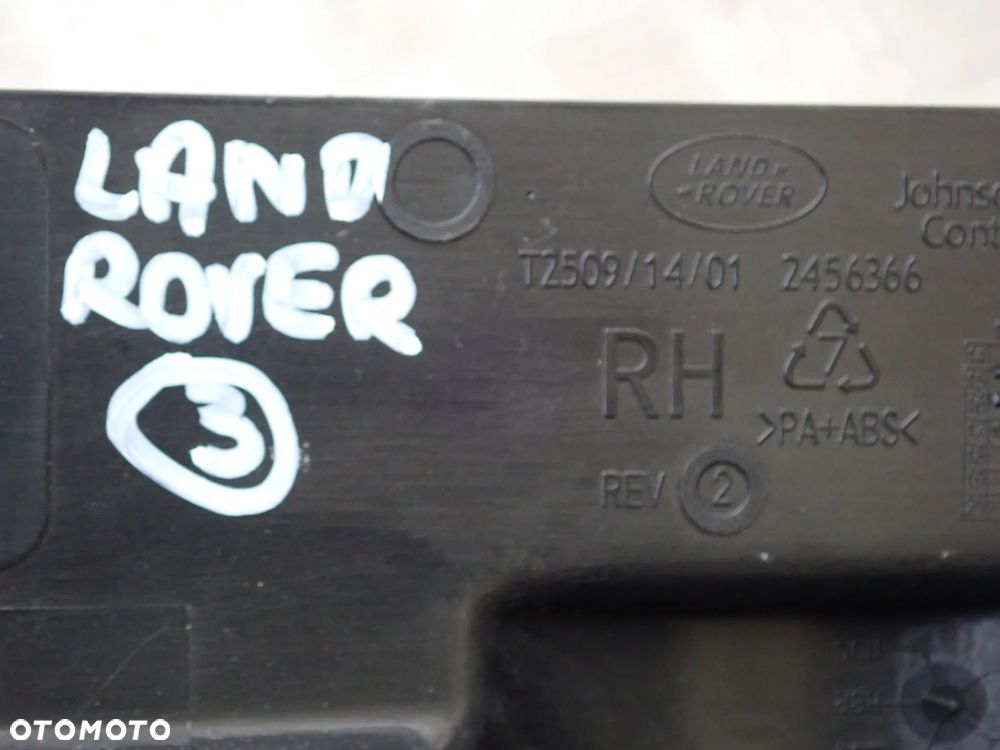LAND ROVER CZĘŚCI (2-3)- FK72-674A35-AC, 058734001, GJ32-19C089-DA, DPLA-19C097-BA, 6W83-13480-AB, 6G9T-14K131-BB, HK72-19H406, WR09-C01-AA, PAS BEZPIECZEŃSTWA LEWY / PRAWY PRZÓD I LEWY / PRAWY TYŁ, GX63-19C299-AC, EJ32-17080-AD, UCHWYT PODSUFITKI, FK72044A74AB, FK72-14K159-BE, FK72-14K160-BE, FK72-04304-BB8, 2456366, GX63-15C859-DL,HJ32-519A58, FK72-17A881-A, FK72-2B623-AS/ HJ32-14C559-AB/ FK72-045A66-E, HK83-14F026-CF, FK7229148AC, HK7210849BD, FK72-045H62-B, PIANKA BAGAŻNIKA - 24