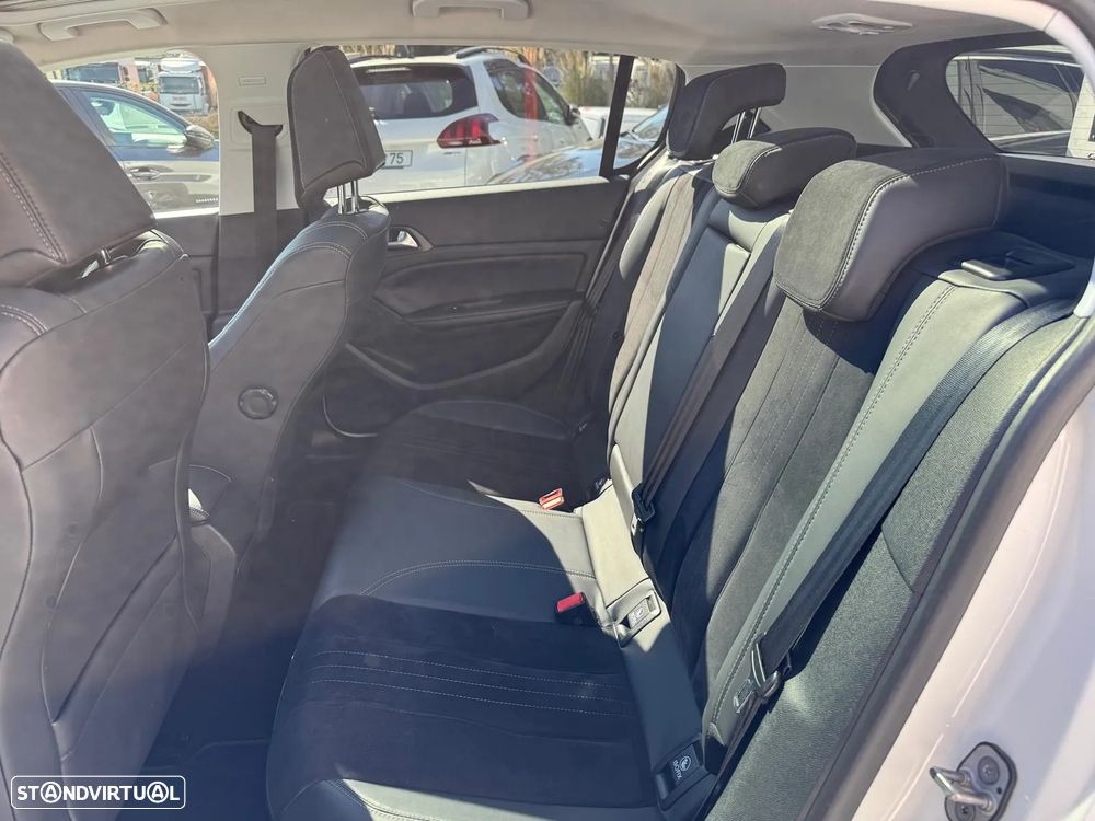 Peugeot 308 PureTech 130 EAT6 Stop & Start Allure - 21