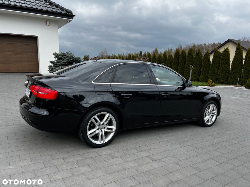 Audi A4 Limousine 2.0 TDI DPF Ambition - 13