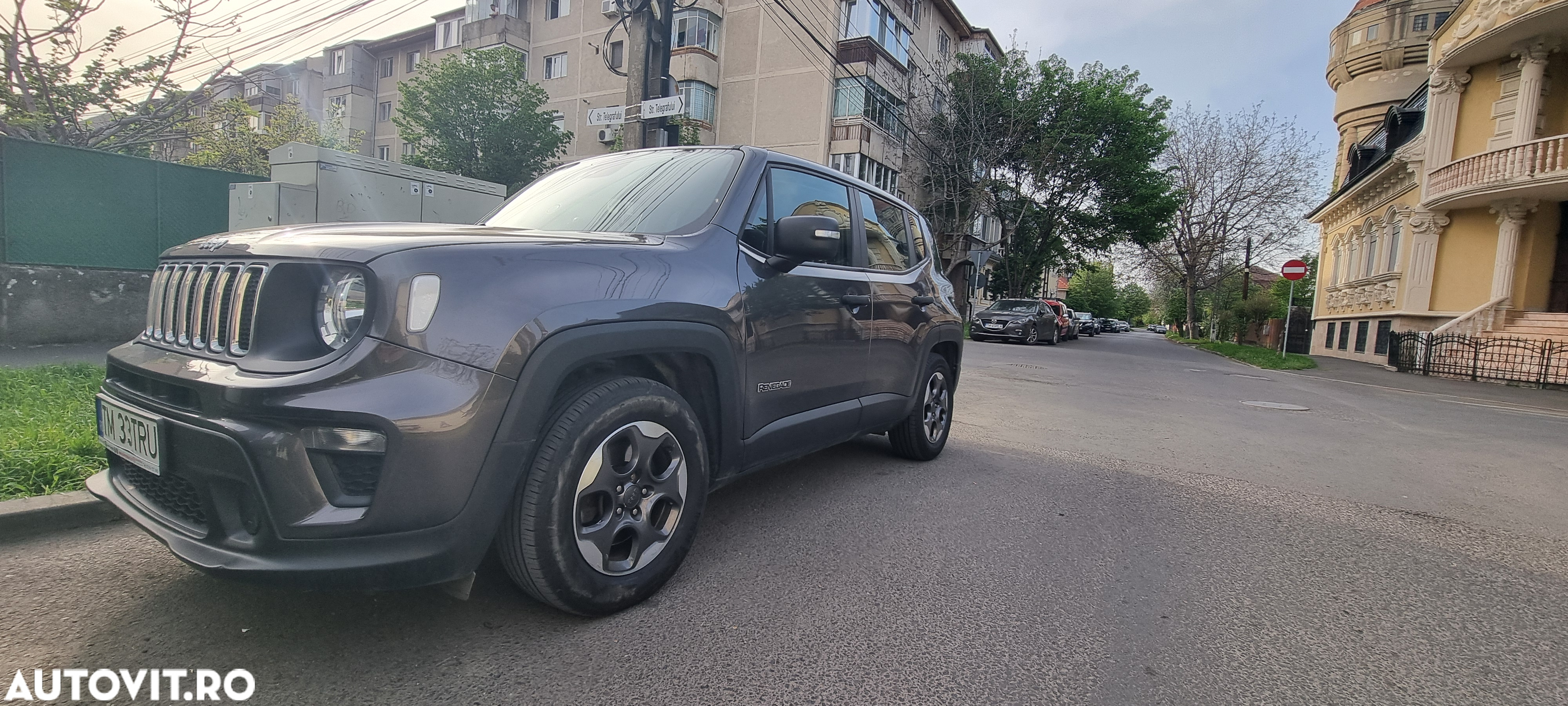 Jeep Renegade 1.0 Turbo 4x2 M6 Sport - 10