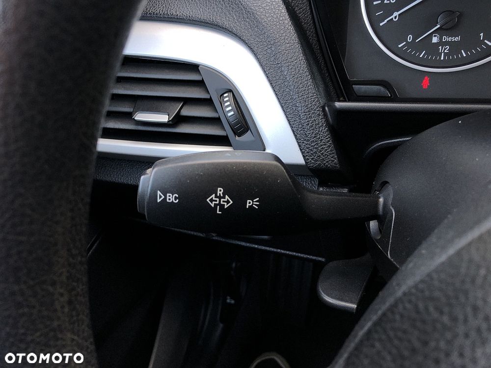 BMW Seria 1 118d DPF Edition Lifestyle - 14