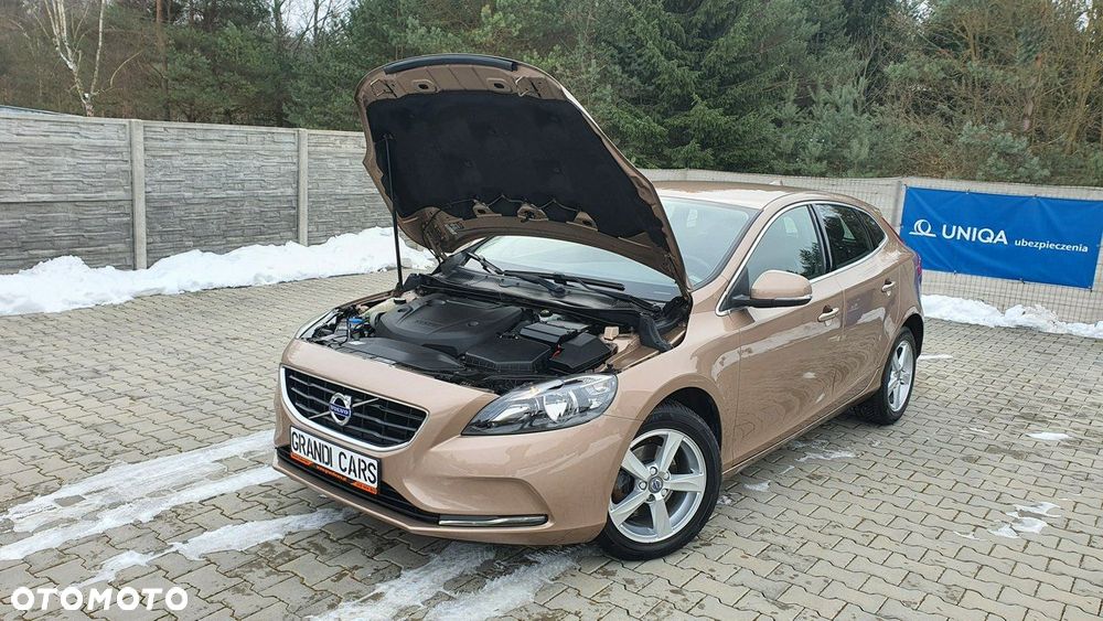 Volvo V40 D2 Momentum - 31