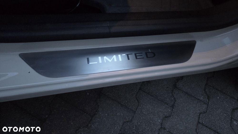 Renault Captur (ENERGY) TCe 90 LIMITED - 32