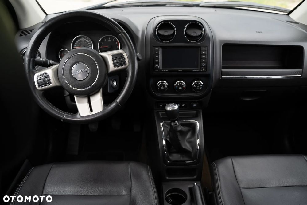 Jeep Compass 2.2 CRD 4x4 Sport - 24