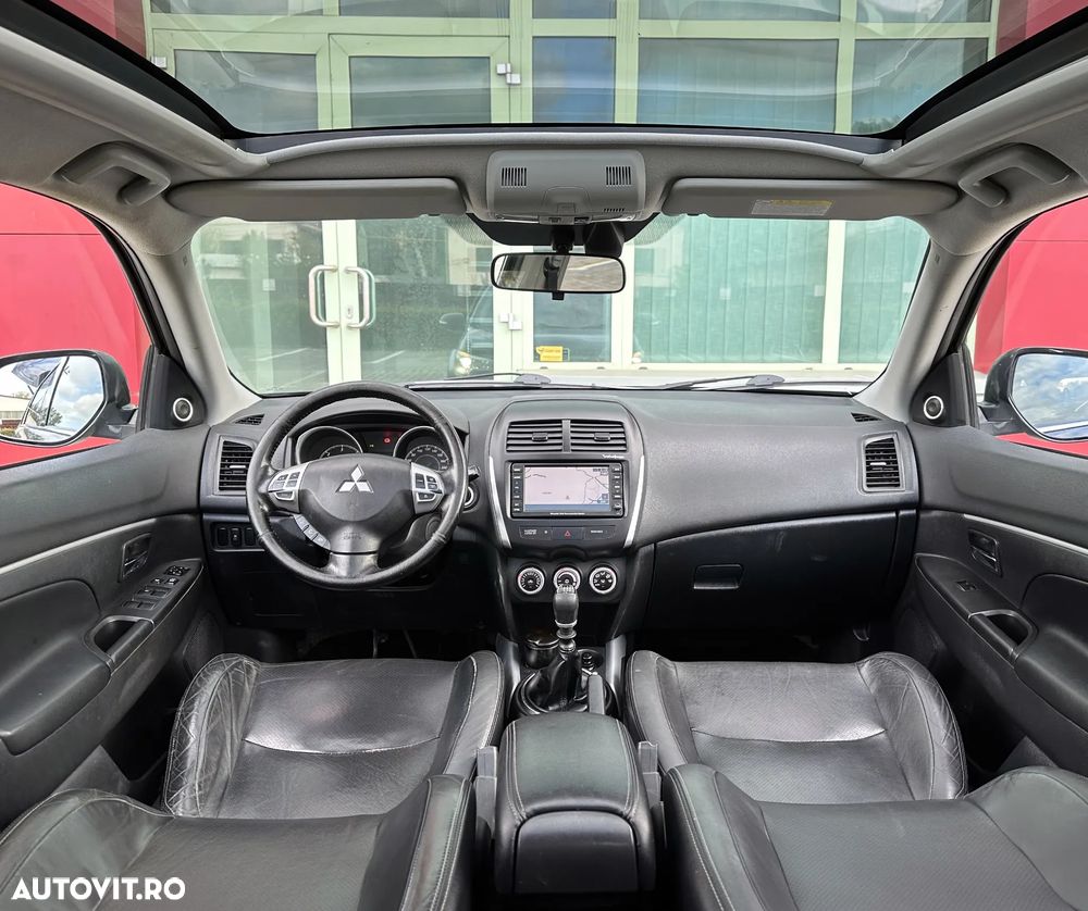 Mitsubishi ASX - 9