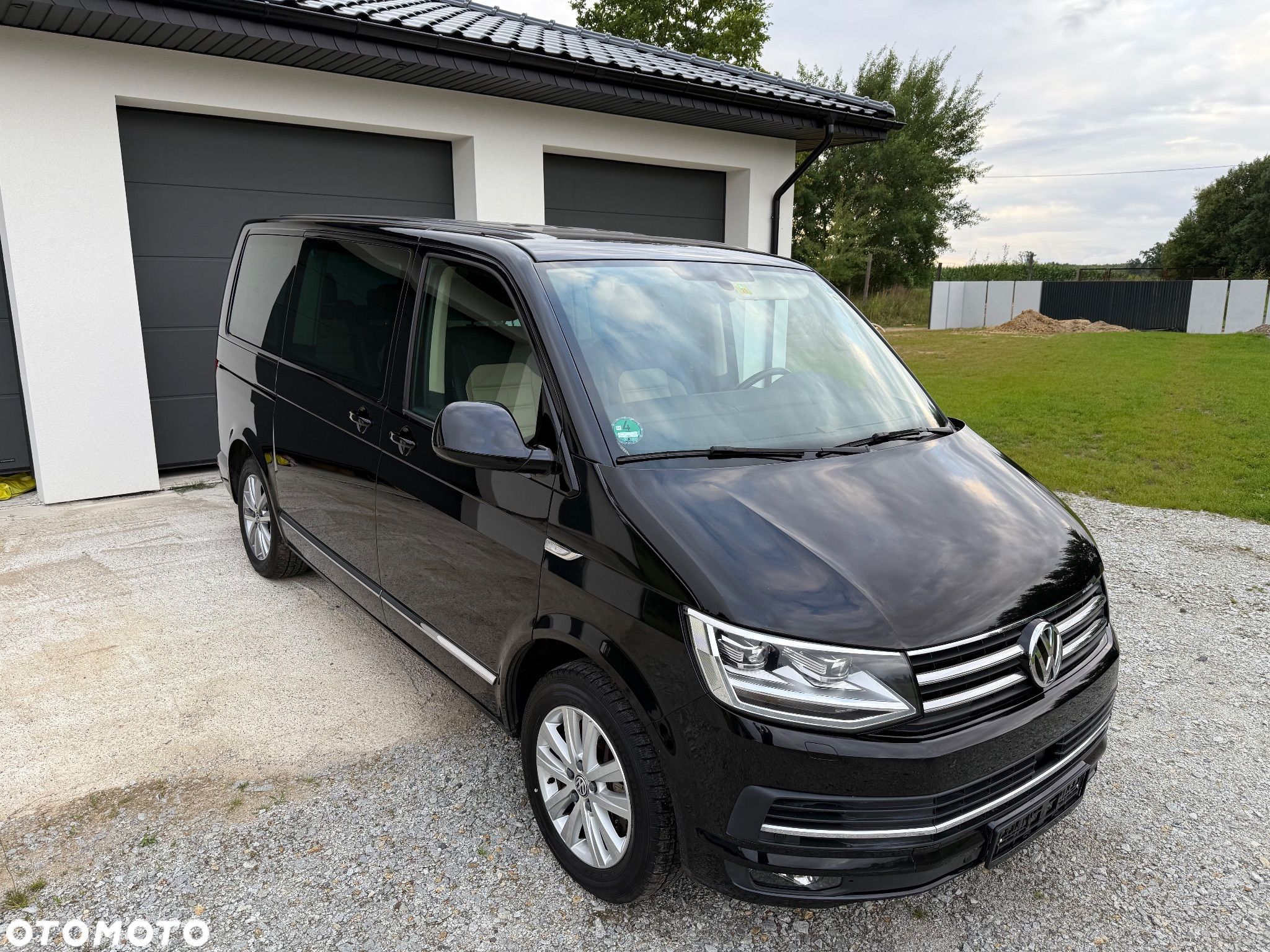 Volkswagen Multivan 2.0 BiTDI L1 Highline DSG - 1