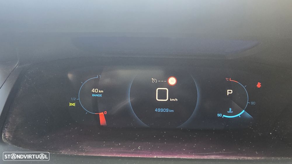 Peugeot 2008 1.2 PureTech GT Line EAT8 - 29