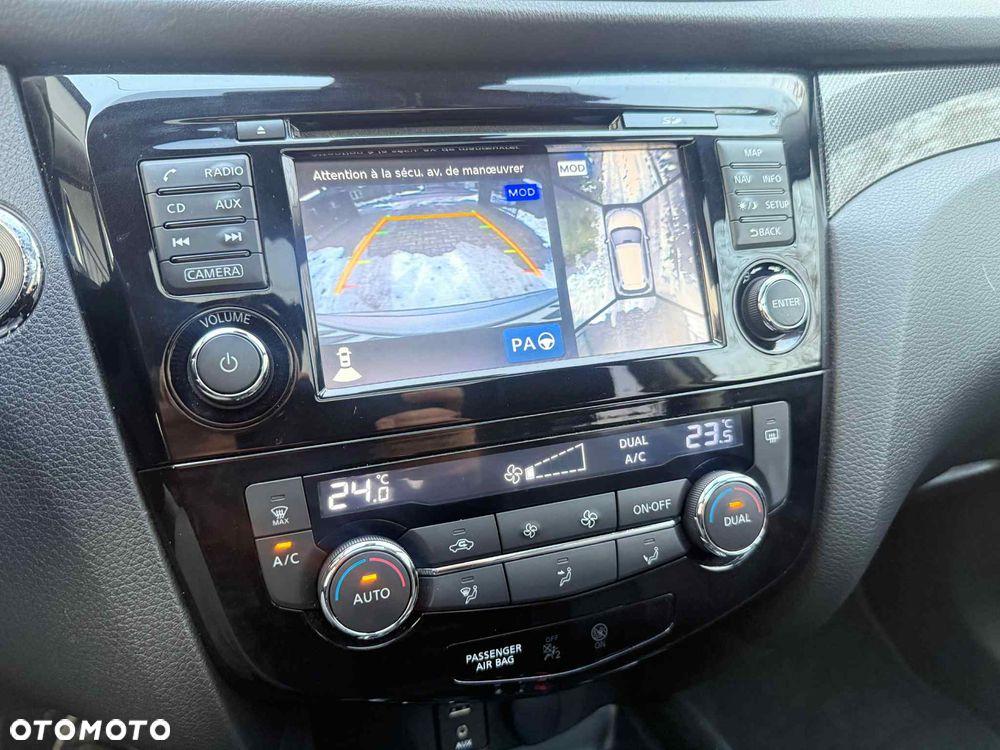 Nissan Qashqai 1.6 dCi Xtronic TEKNA+ - 11