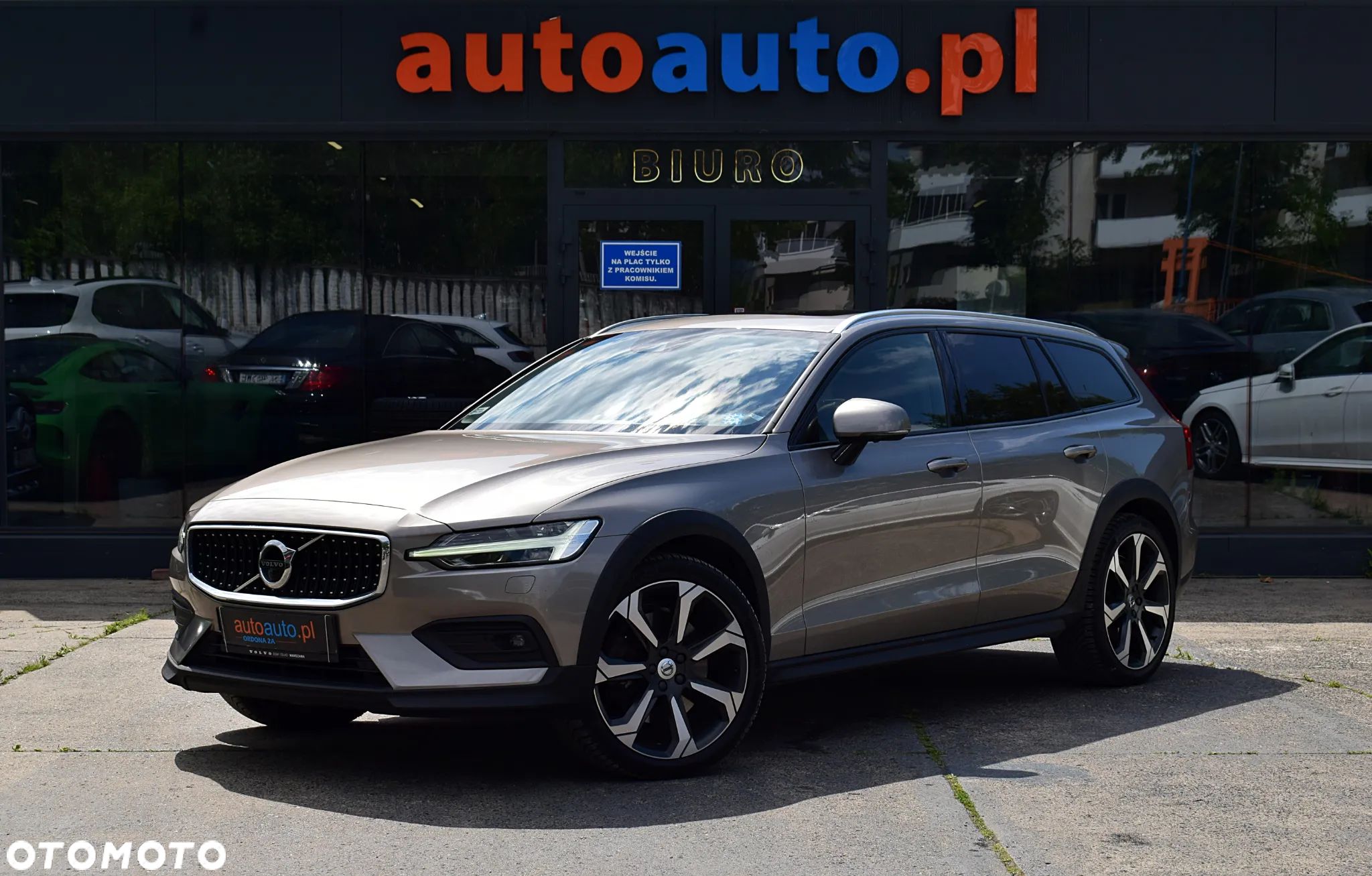 Volvo V60 D4 SCR AWD Inscription - 1