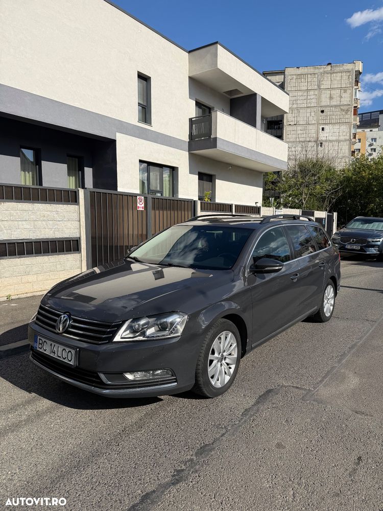 Volkswagen Passat 2.0 TDI BlueMotion Technology DSG Comfortline - 1