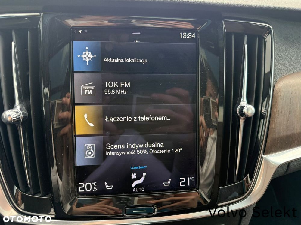 Volvo V90 Cross Country - 22