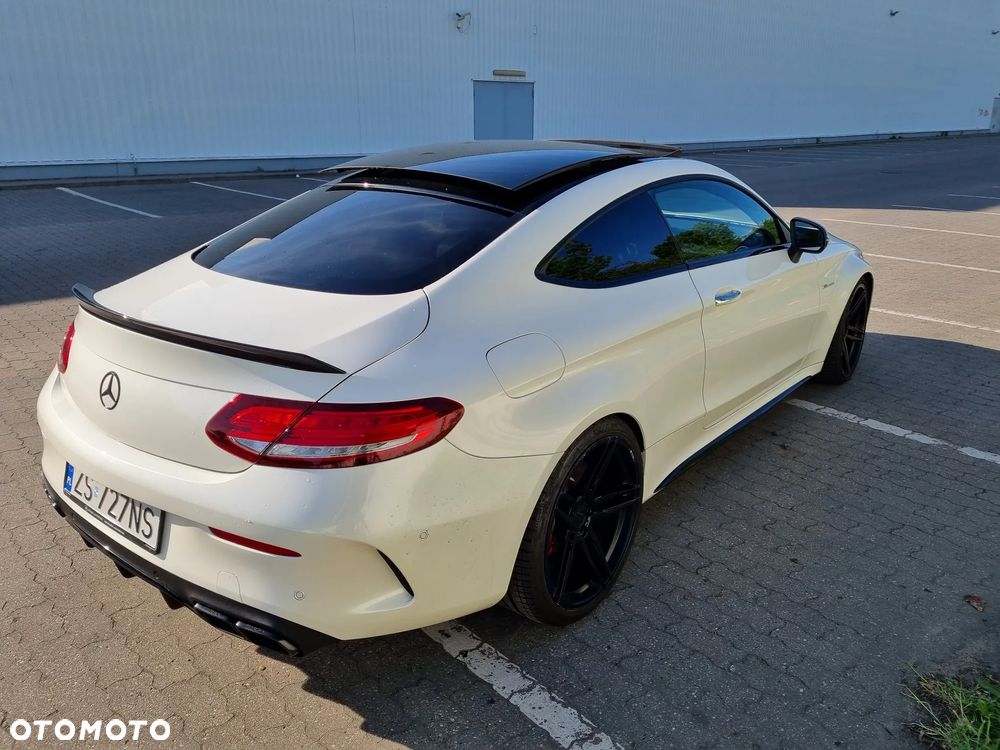 Mercedes-Benz Klasa C AMG 63 S AMG Speedshift 7G-MCT - 3