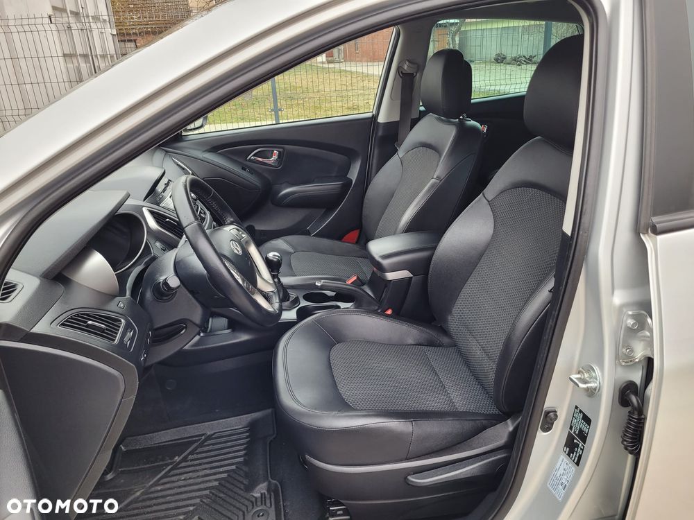 Hyundai ix35 - 13