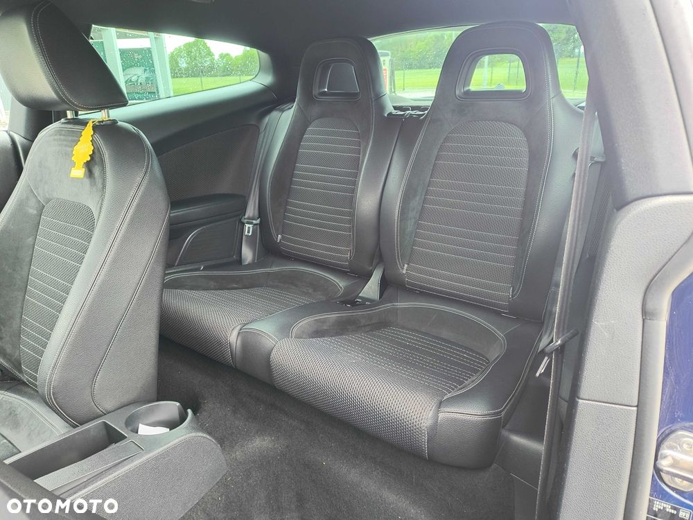 Volkswagen Scirocco - 8