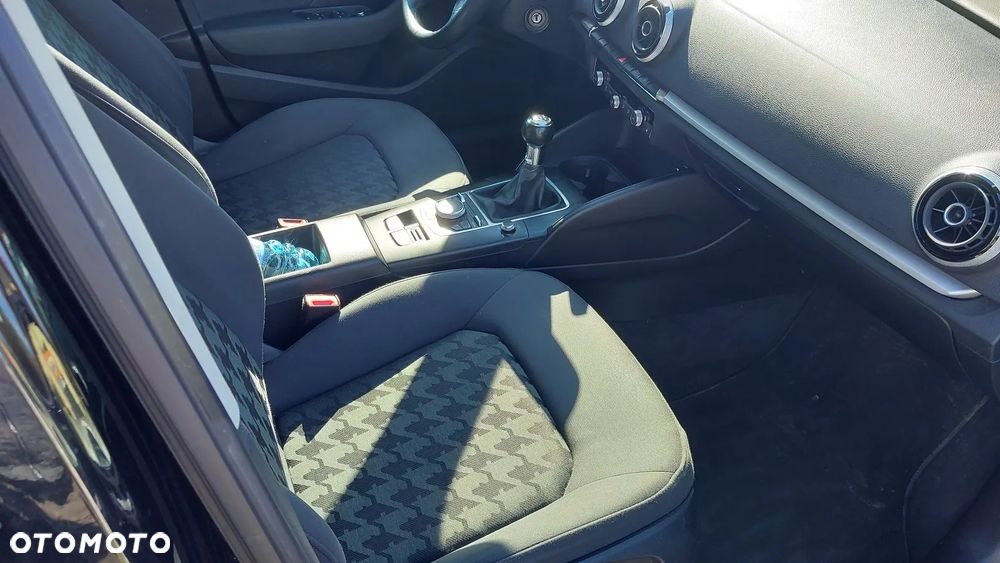 Audi A3 Sportback 1.2 TFSI Ambition - 13