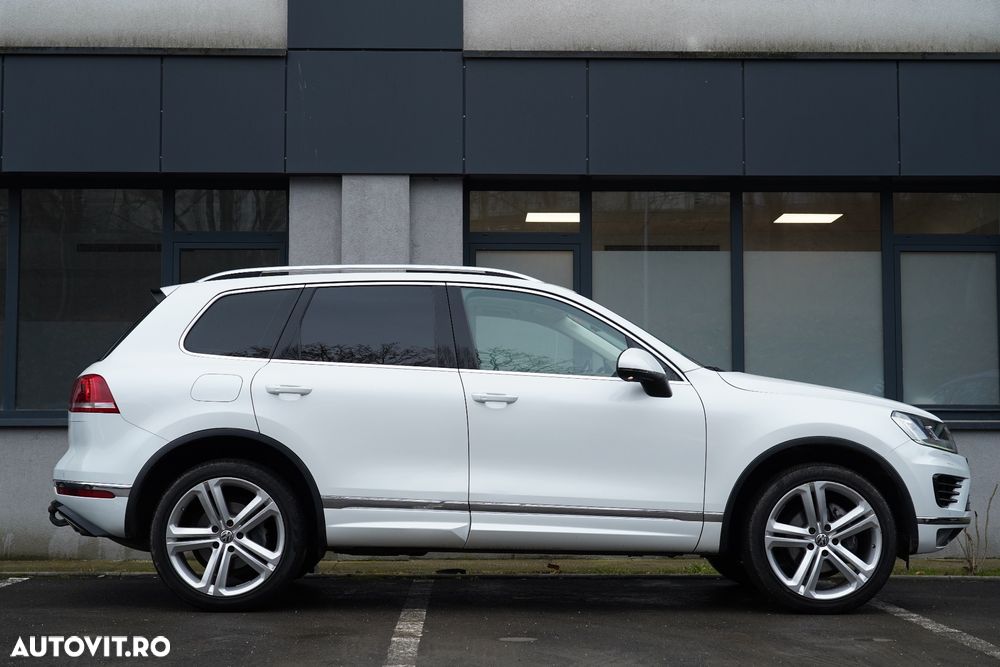 Volkswagen Touareg 3.0 V6 TDI SCR Blue Motion DPF Automatik Exclusive - 25