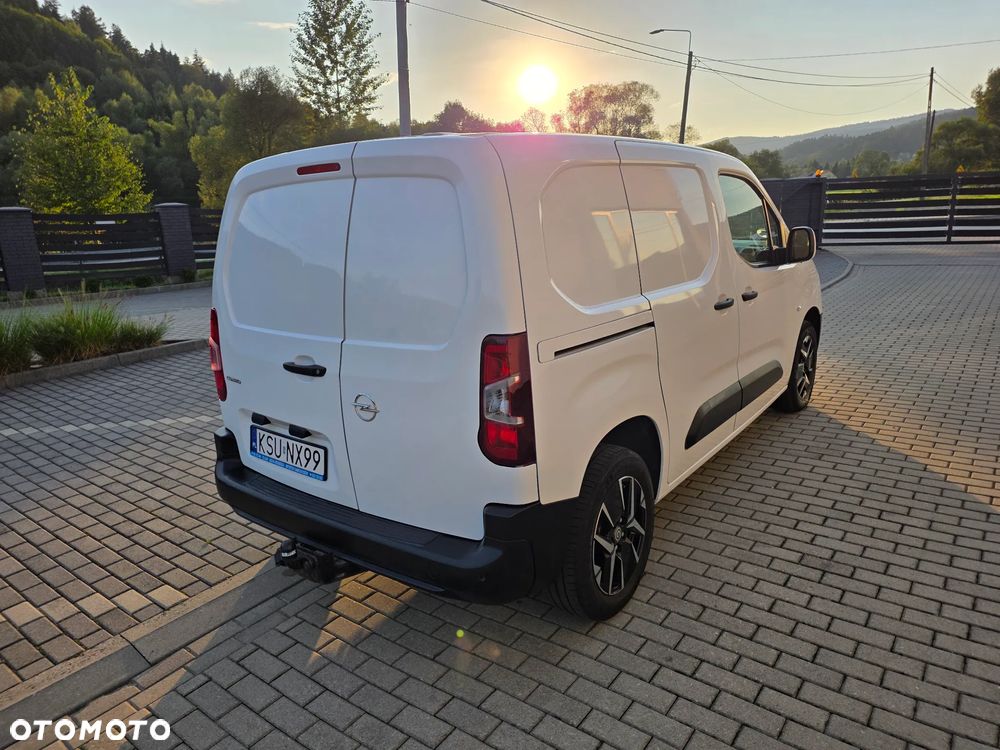 Opel Combo 1.2 benzyna Vat! rok2020 navi klima 3-osobowy tempomat grzana szyba fotele hak - 19
